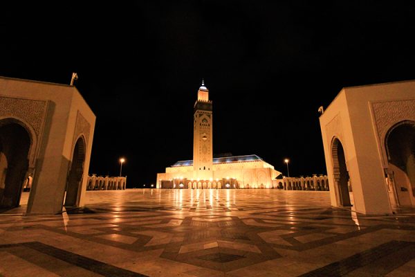 Hassan-II-Mosque-by-Night-Casablanca-Morroco-Wanderlusters